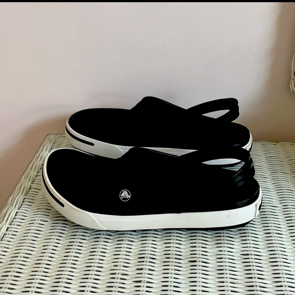 CROCS CLOGS BLACK